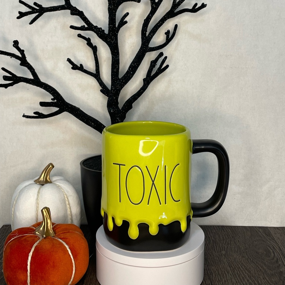 Rae Dunn toxic slime mug
